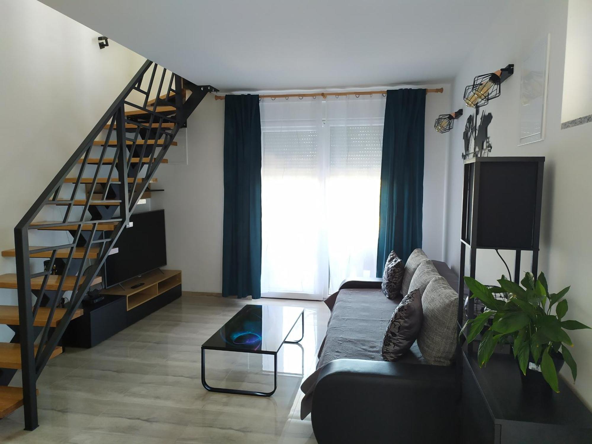 Apartmani Mira Nin Luaran gambar