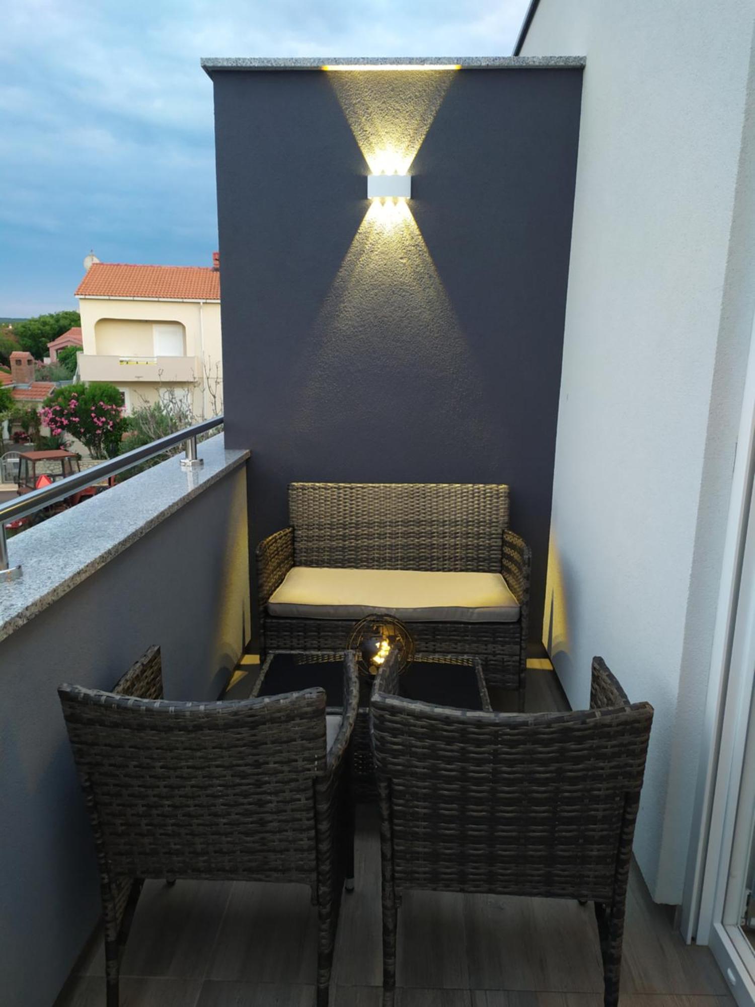 Apartmani Mira Nin Luaran gambar